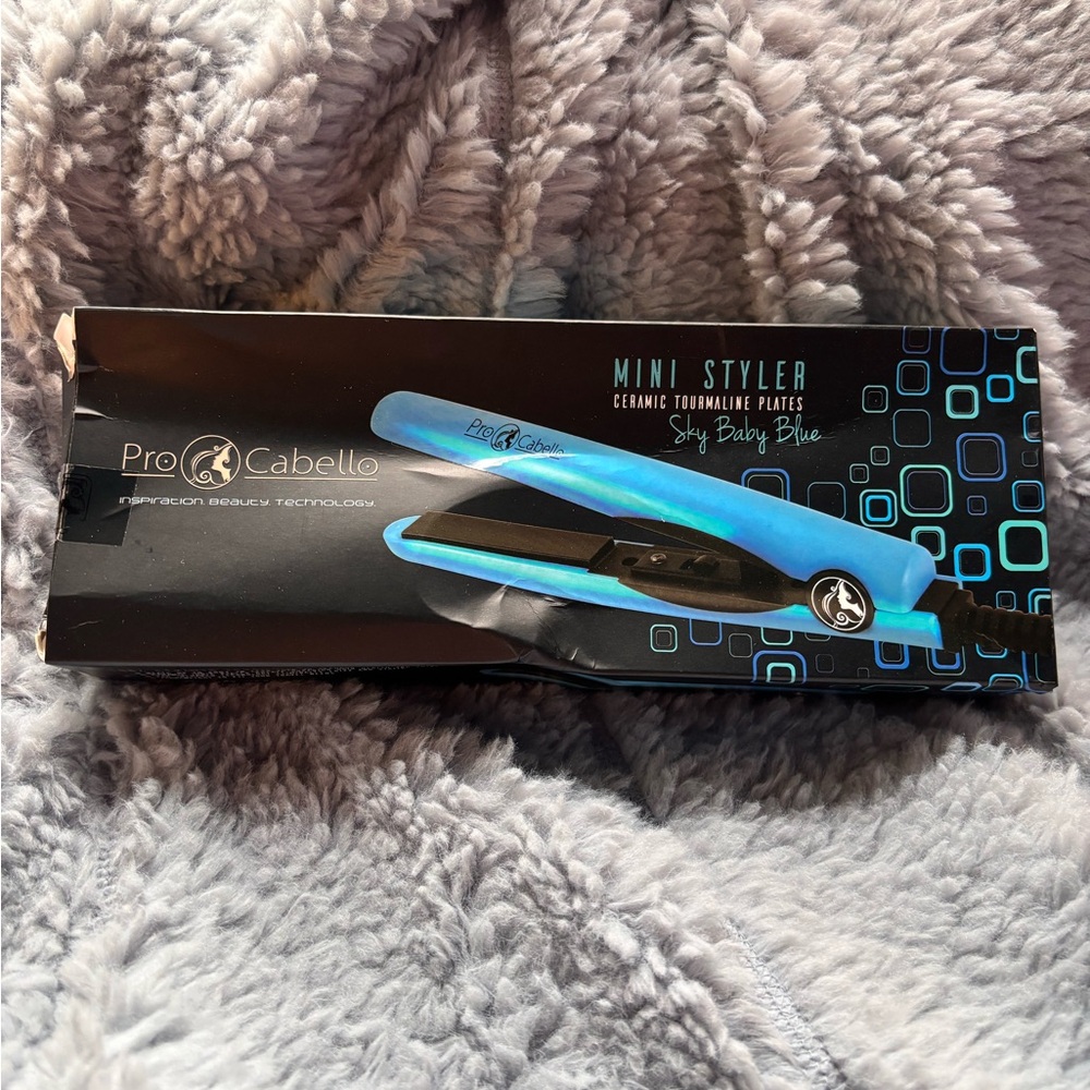 Pro Cabello Mini Styler Ceramic Tourmaline Flat Iron - Sky Baby Blue NIB